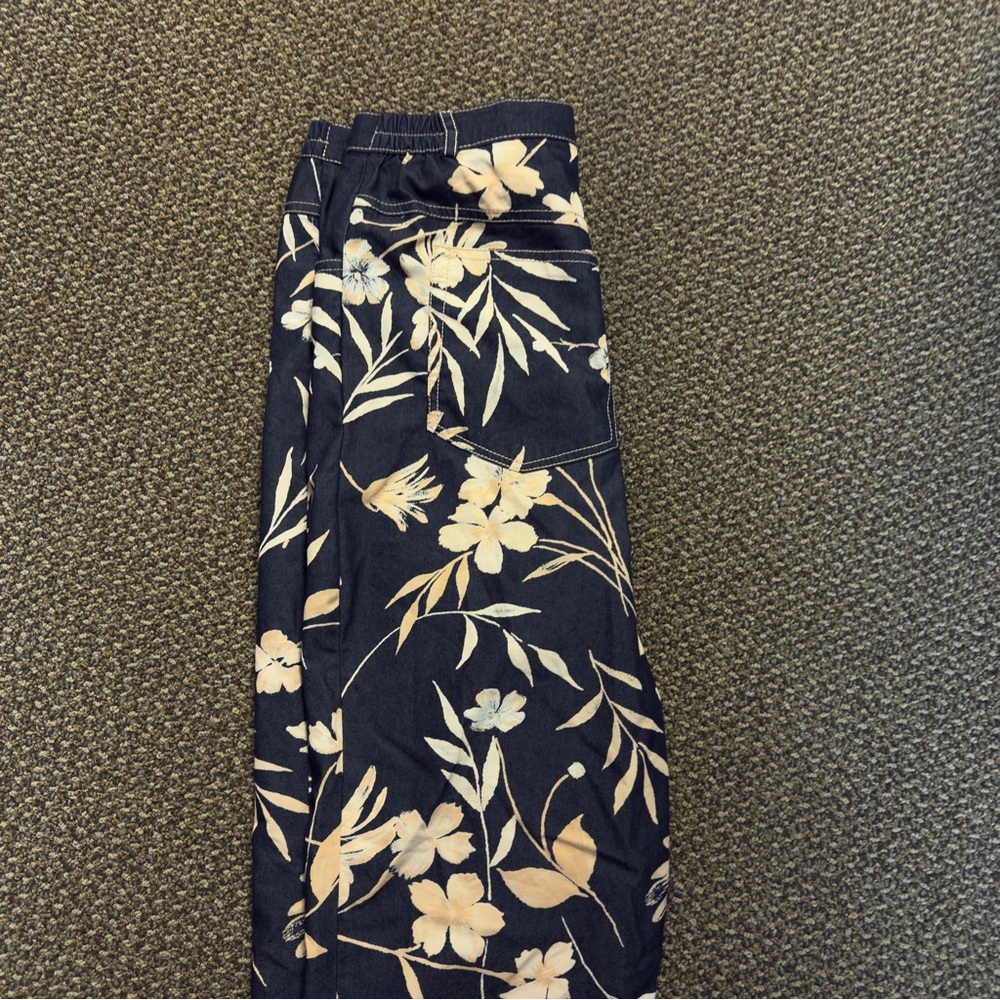 Hucke Floral Print Denim‎ Pants 28/ 6 US